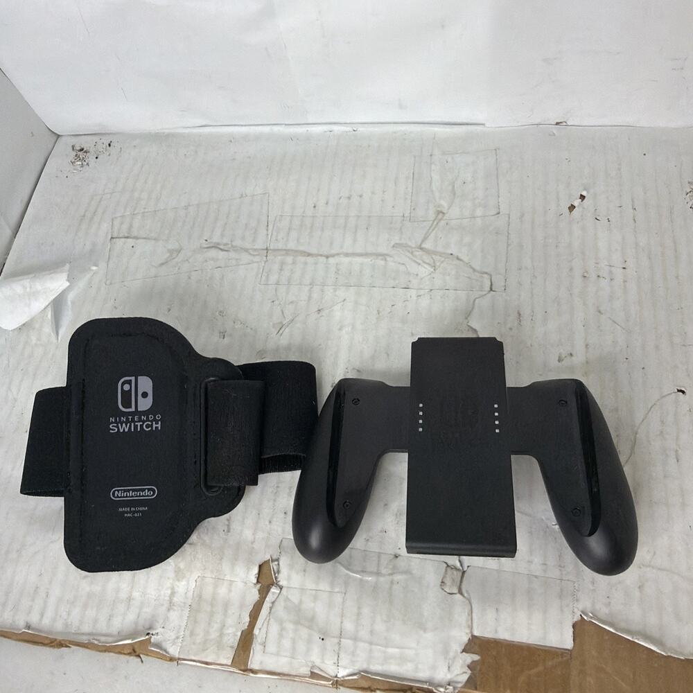 Nintendo Switch Joy Con Controller Comfort Grip OEM HAC-011 & Leg Strap HAC-023
